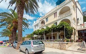 Apartments Pansion Franka